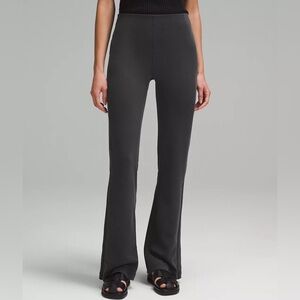 Brushed Softstreme Ribbed Zip Flared Pant 32.5"